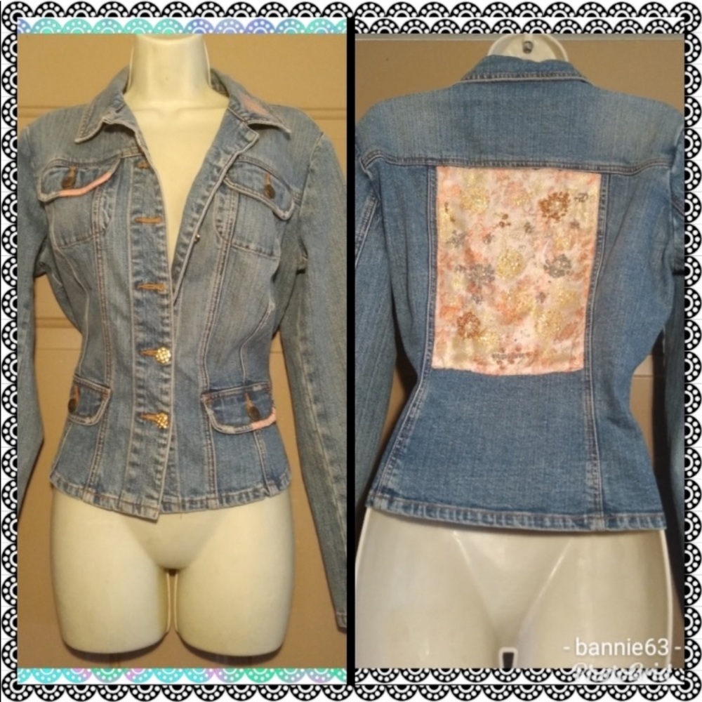 NWOT BISOU BISOU JEANS EMBROIDERED JACKET-SIZE‎ MED
